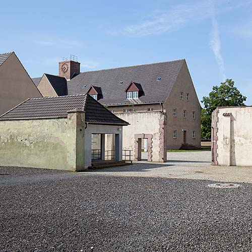 AKD_q2022_Ravensbrueck-Eingang