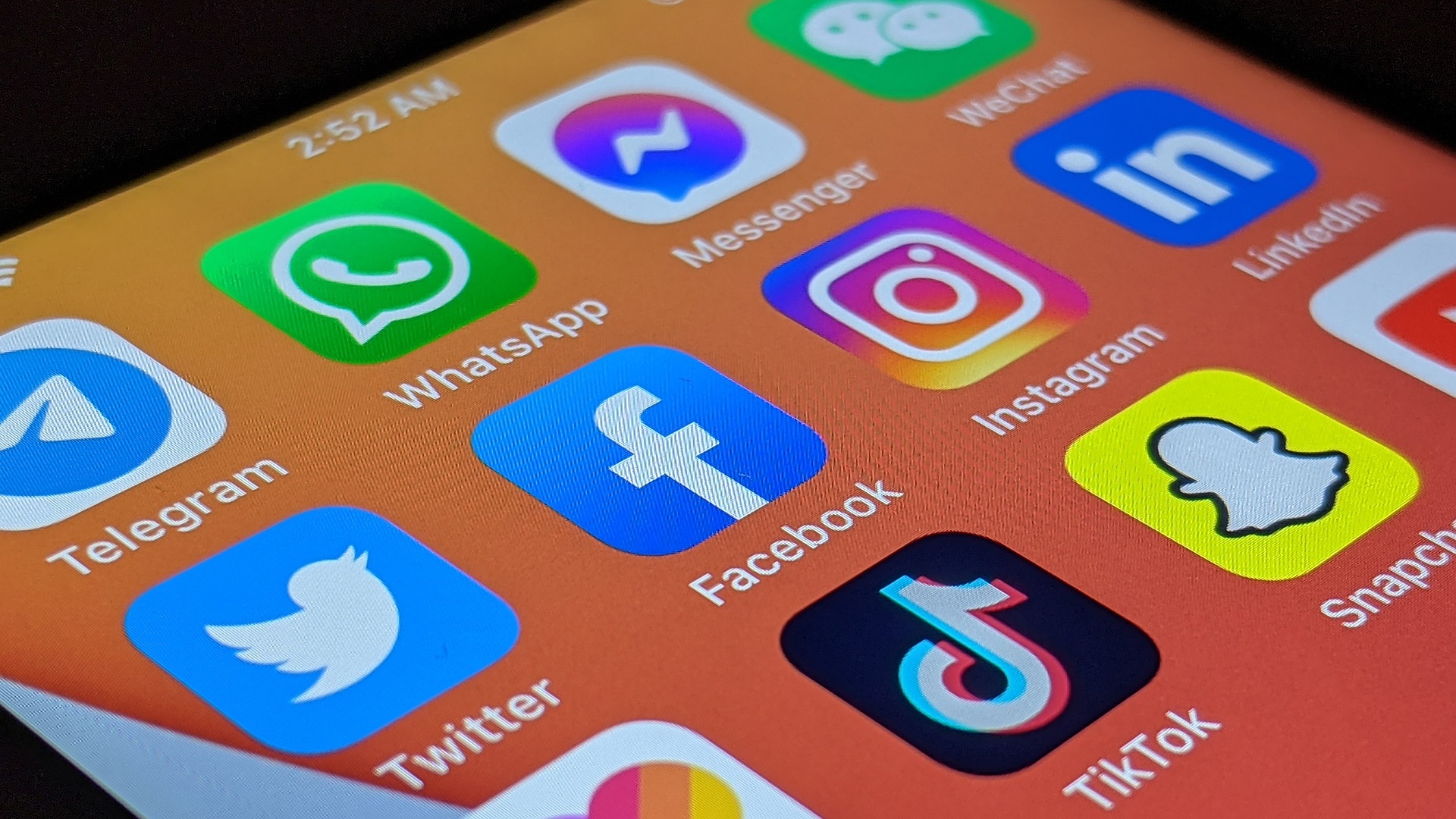Mentoratskolleg: Kirche und Social Media – zwischen Verkündigung und Selbstdarstellung